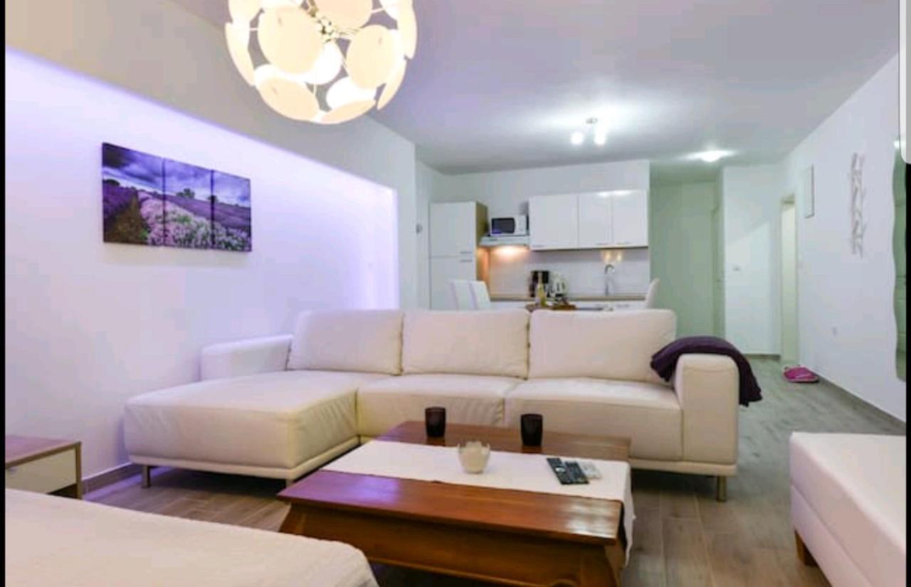 Deluxe Apartments Goya Zára Kültér fotó
