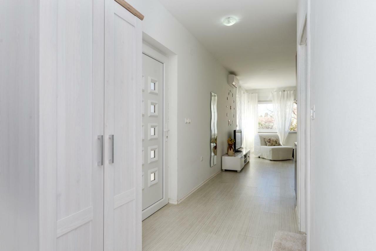 Deluxe Apartments Goya Zára Kültér fotó
